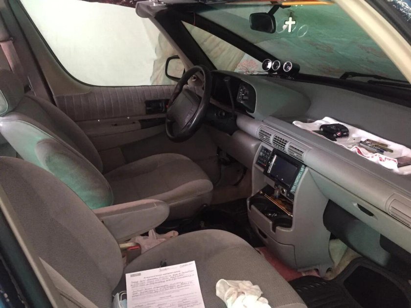 Шевроле Люмина салон