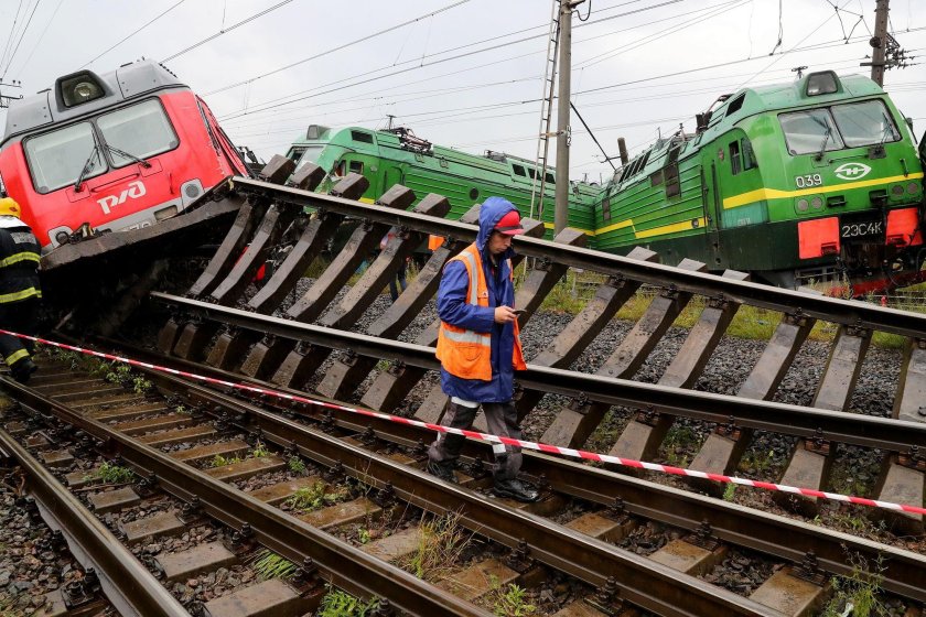 Вл 80 сходы с рельс