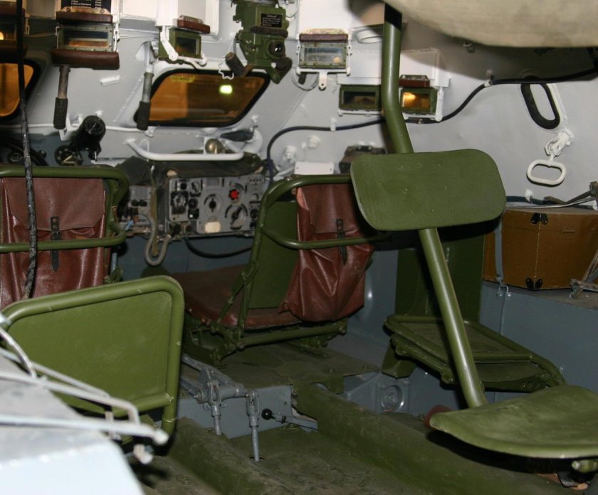 Кабина БТР 80