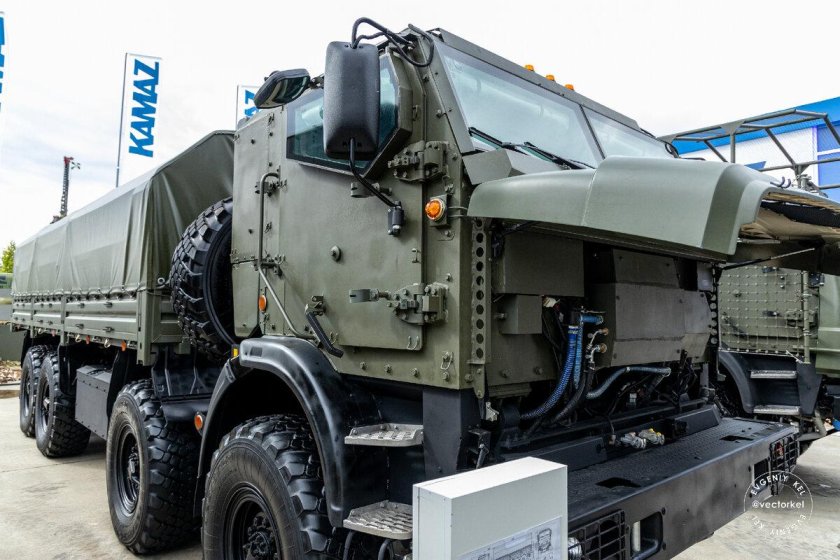 КАМАЗ бронированный сво