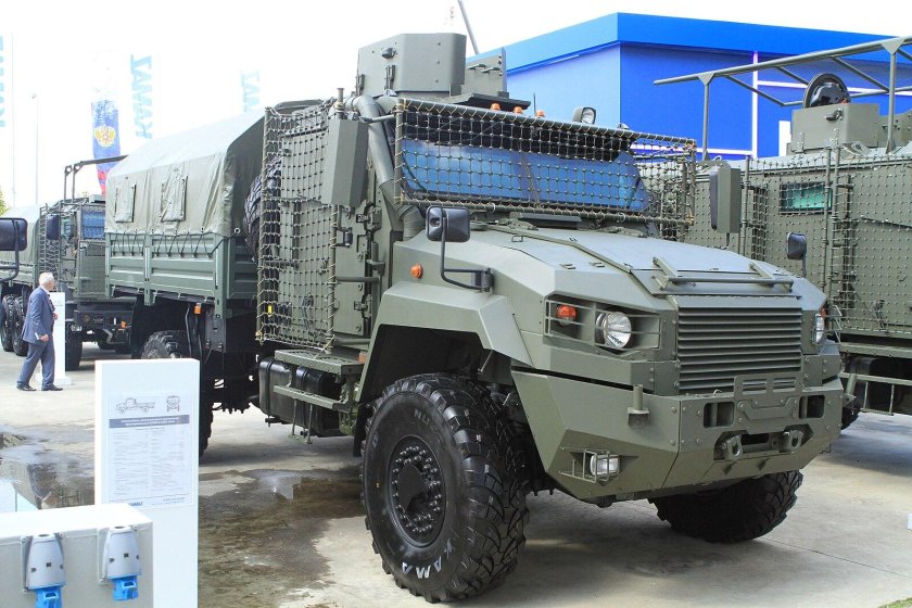 Броневик камаз булат