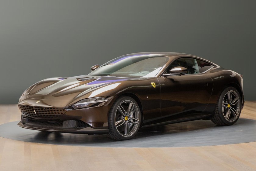 Феррари Рома 2022