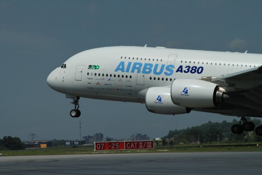 Аэрбас 380-880