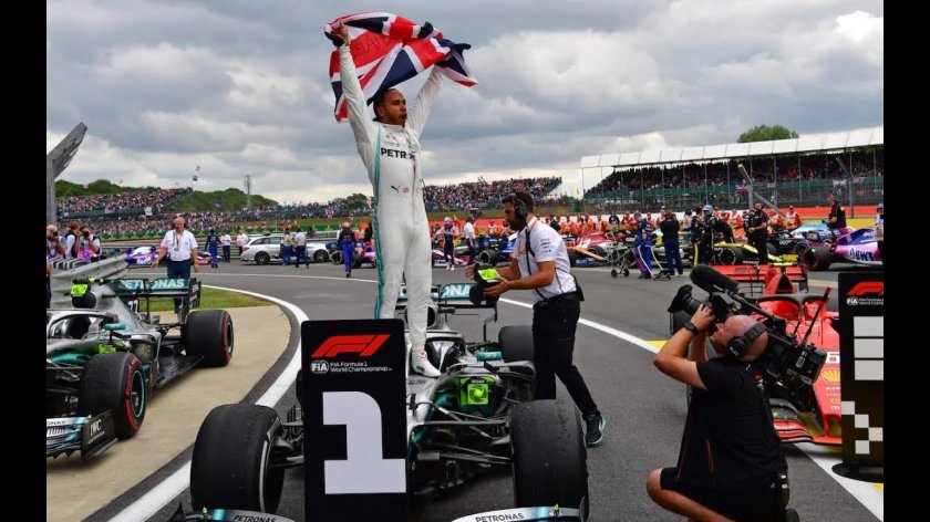 Льюис Хэмилтон формула 1