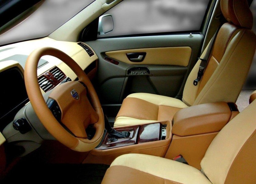 Volvo xc90 бежевый салон