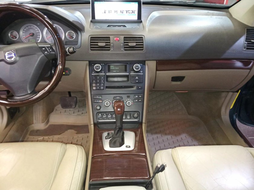 Volvo xc90 2005 салон