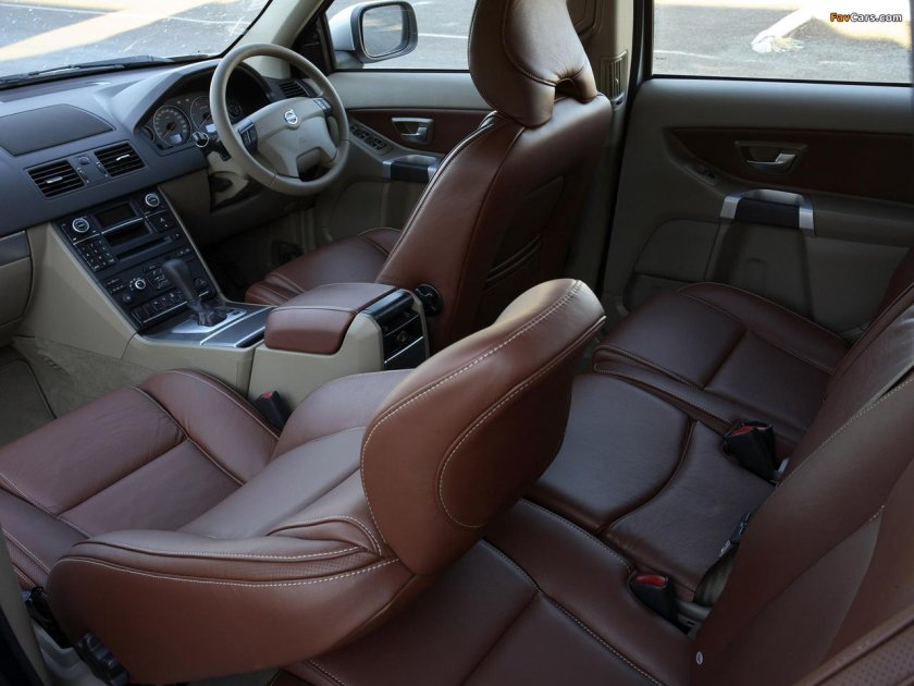 Вольво хс90 коричневый