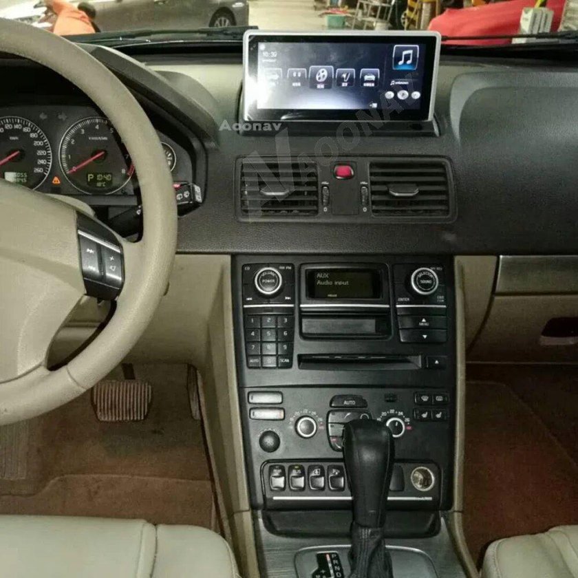 Магнитола Тесла в Вольво хс90