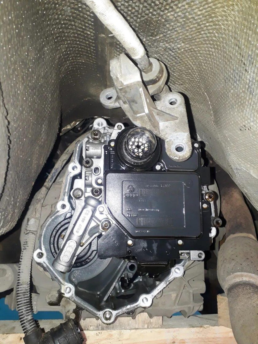 Блок управления вариатором Ауди а4 б8