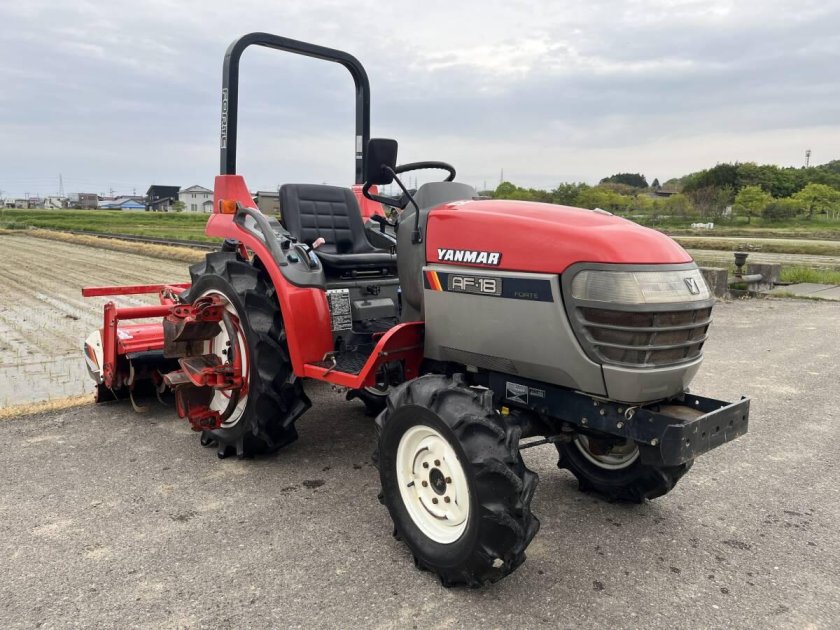 Трактор янмар