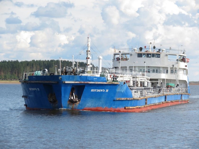 Волгонефть 558