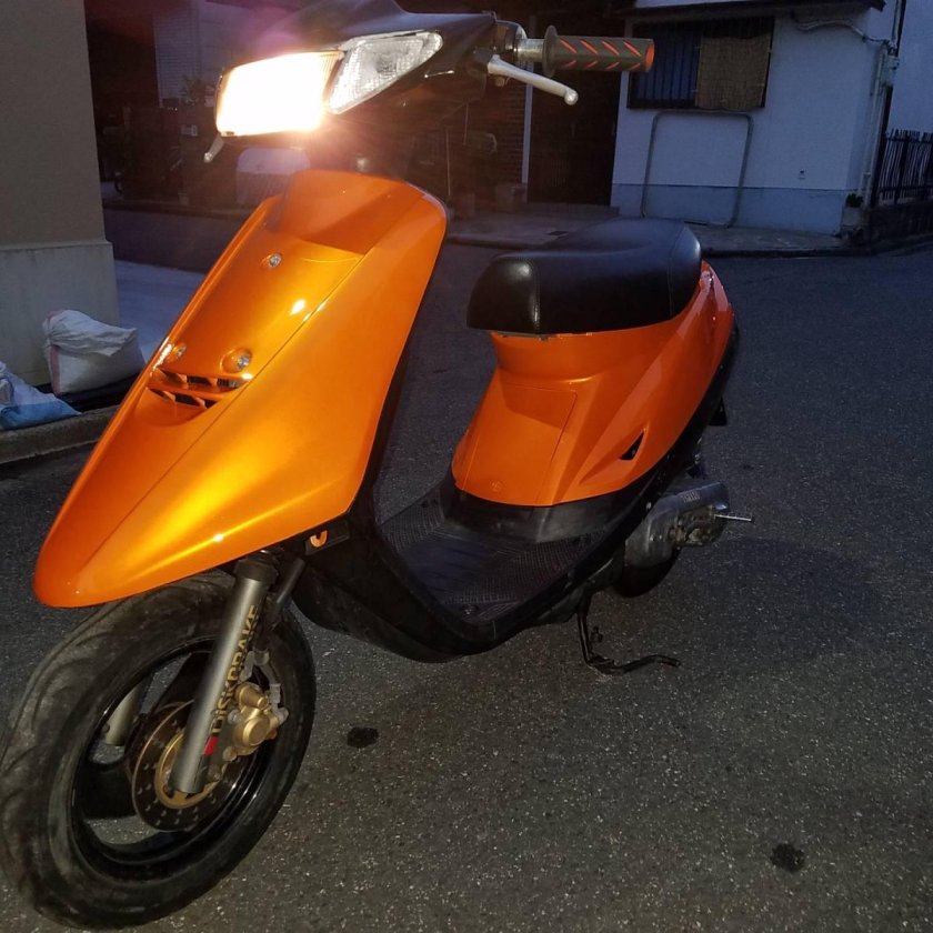 Yamaha jog artistic Red