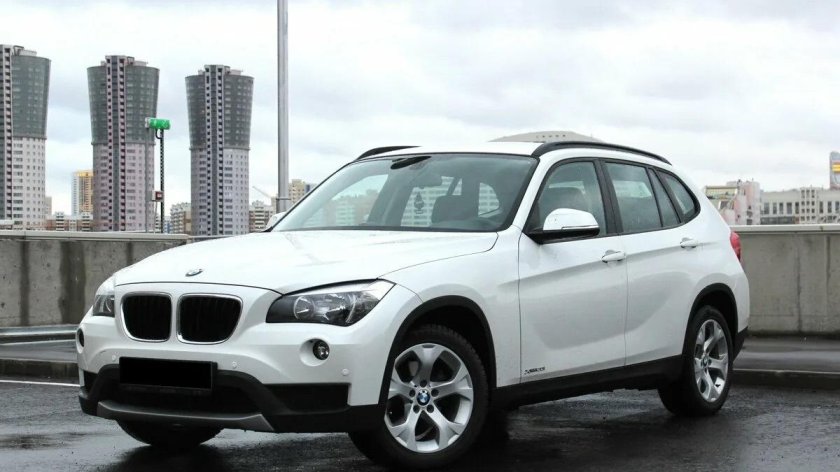 БМВ x1 2008