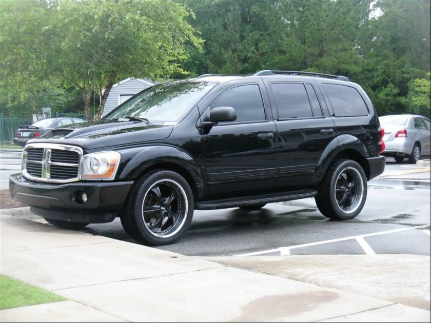 Dodge Durango 4