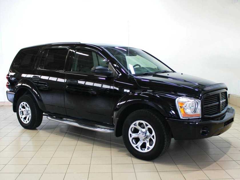 Додж Дюранго 2 2004