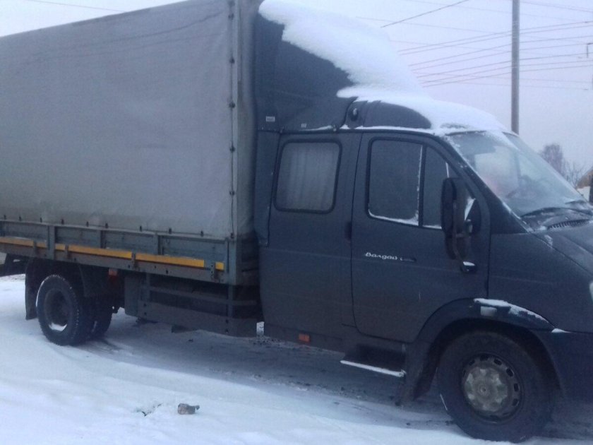 ГАЗ Валдай со спальником