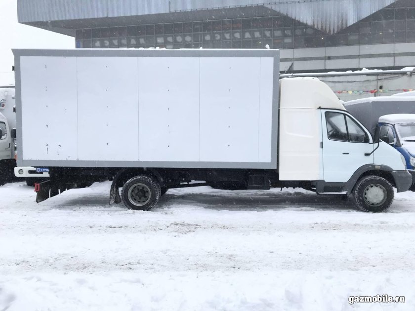 ГАЗ-3310 Валдай со спальником