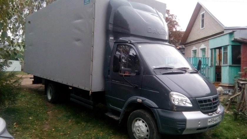 ГАЗ-3310 Валдай со спальником