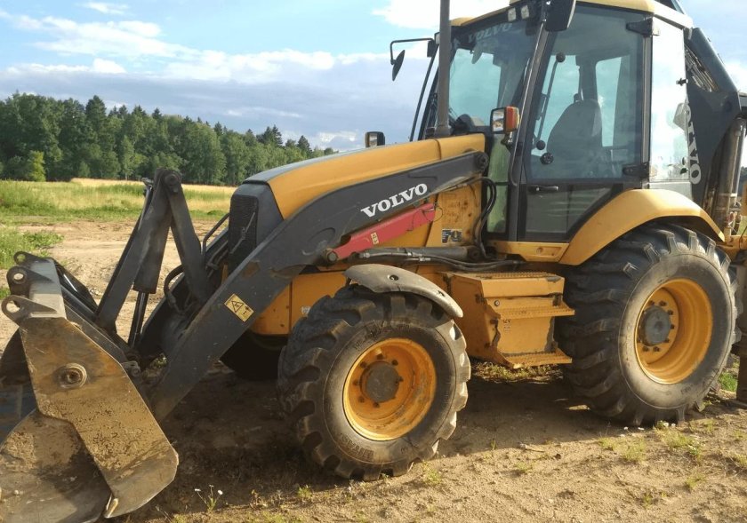 Экскаватор Volvo bl71