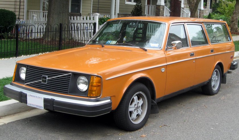 Volvo 245 DL Wagon