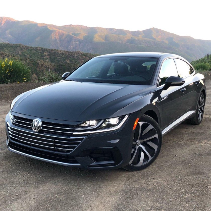 Фольксваген Артеон 2020