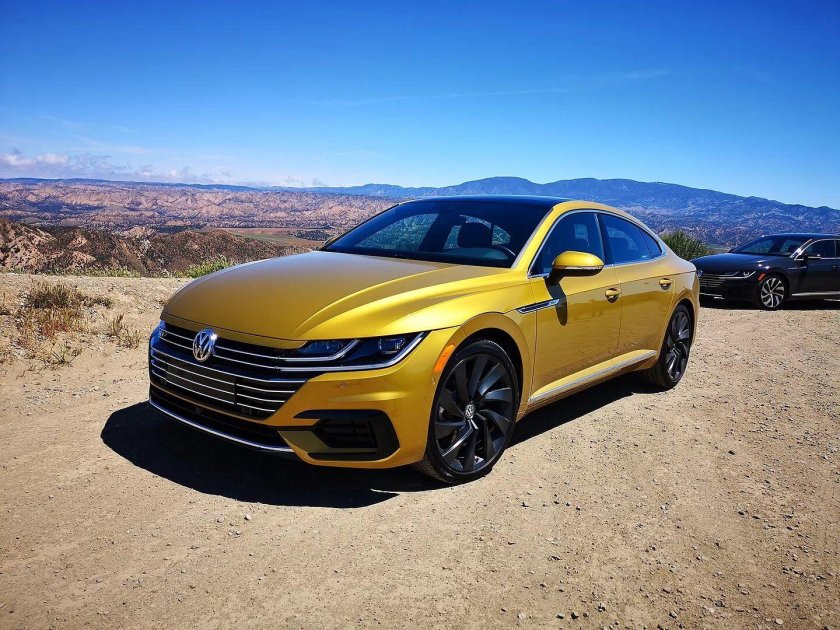 Фольксваген Артеон 2020