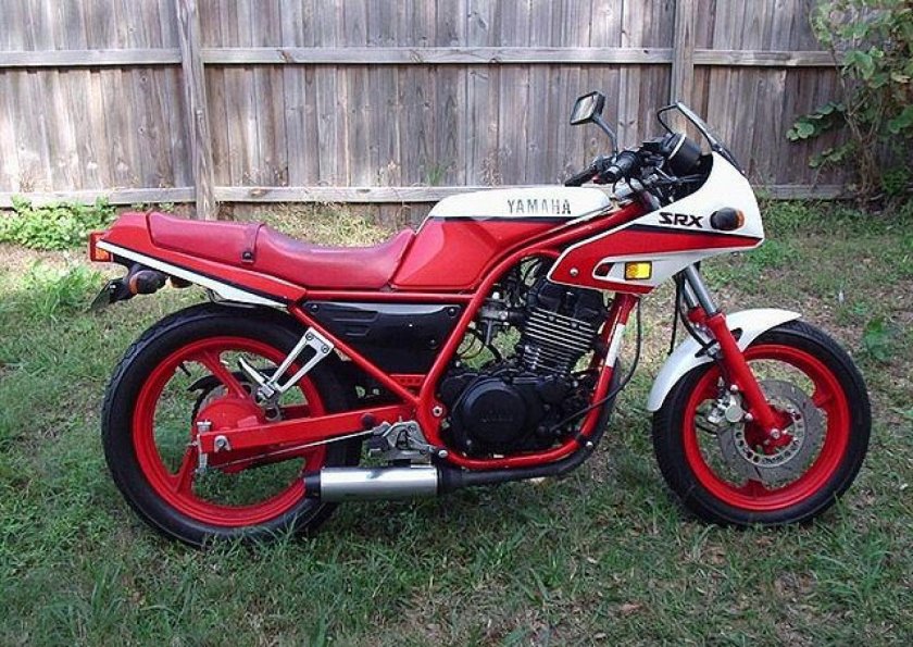 Yamaha SRX 250