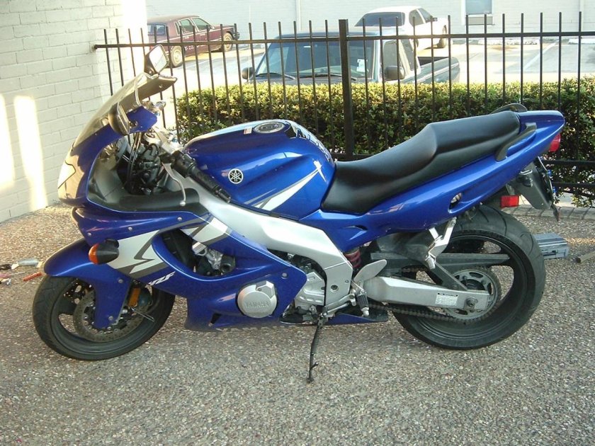 Yamaha yzf600r
