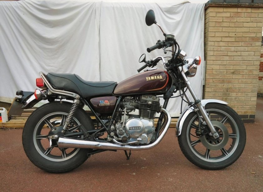 Yamaha xs400