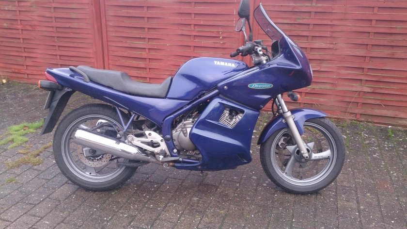 Ямаха XJ 600 диверсия