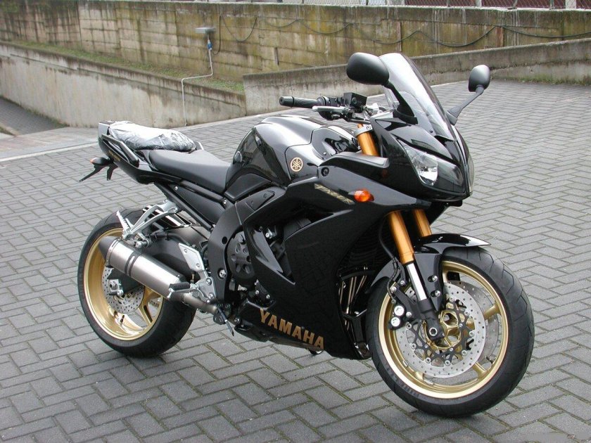 Yamaha fz1 fazer