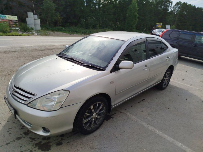 Тойота аллион 2004 года 1.8