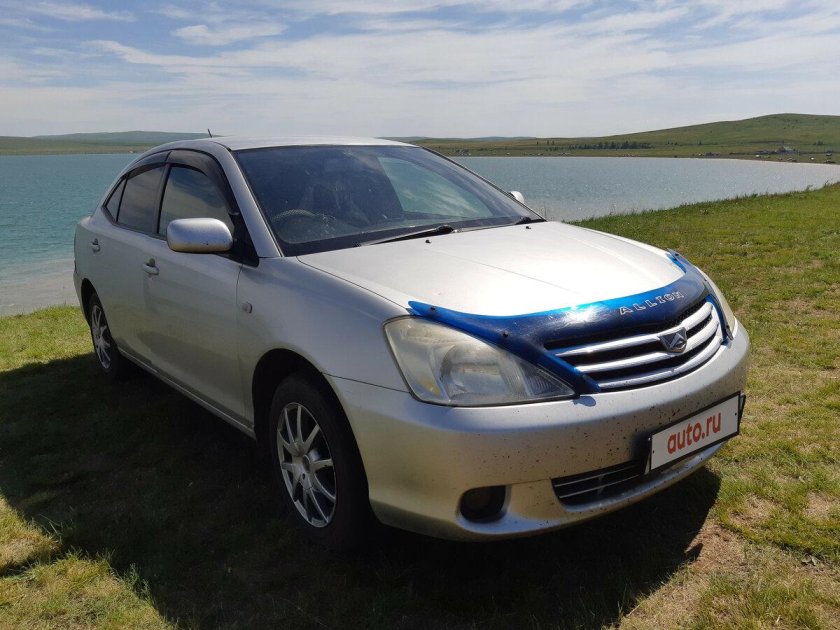 Toyota Allion 2002 года