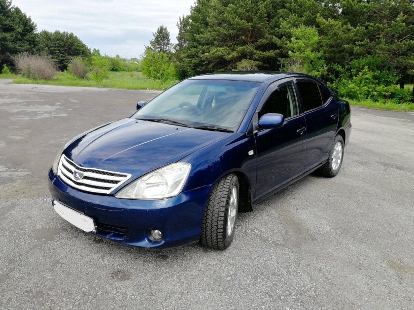 Тойота Аллион голубая