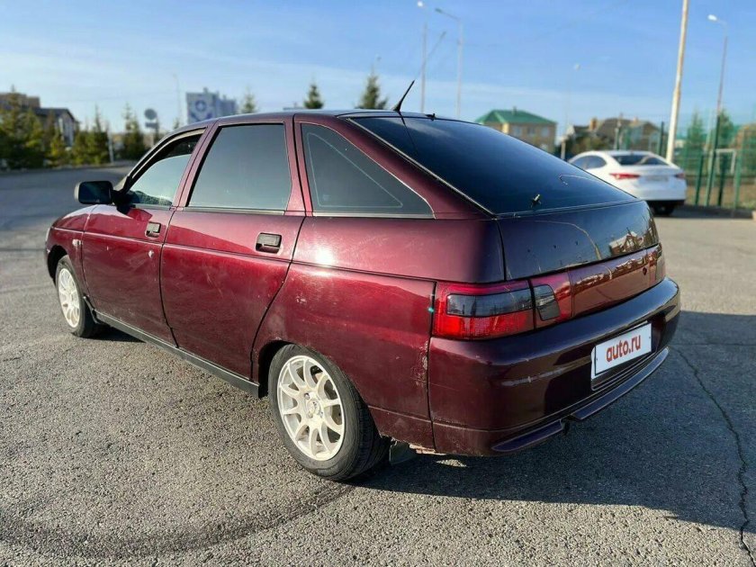 ВАЗ 2112 фиолетовая