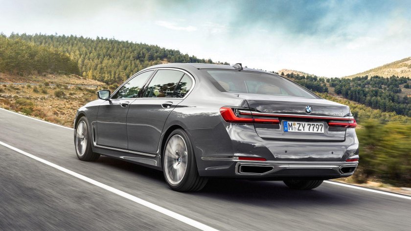 BMW 7 2021