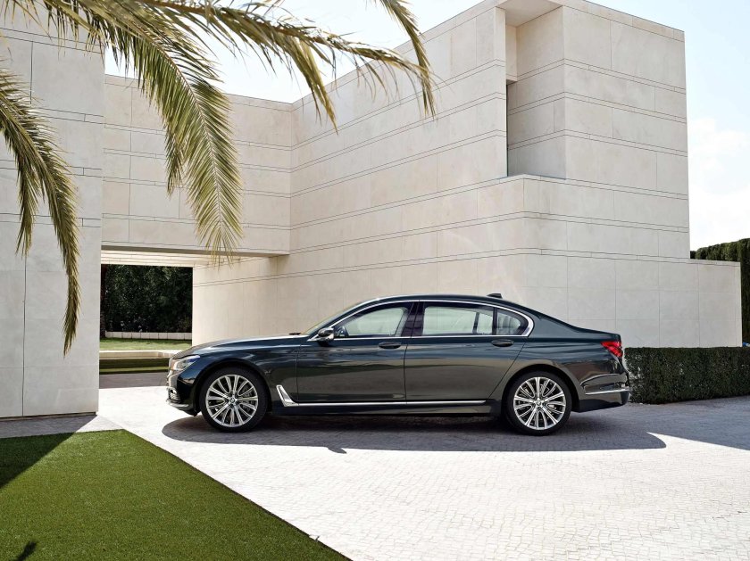 BMW 7 Series 750 li