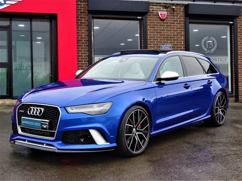 Audi rs6 avant синий