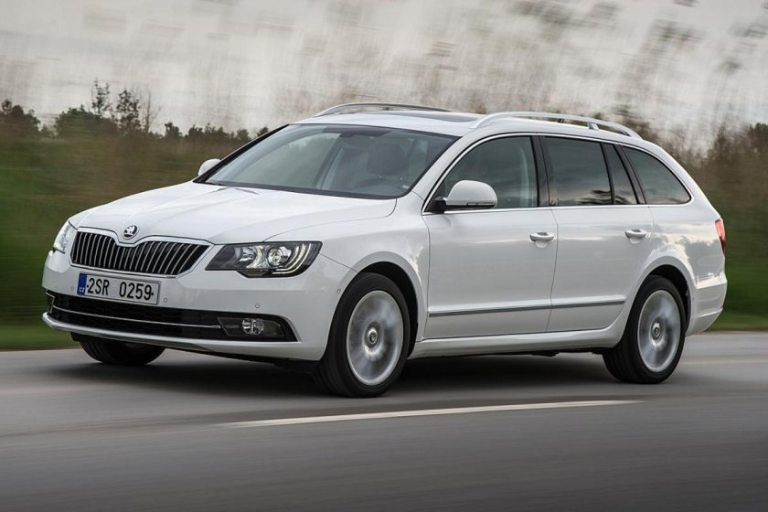 Skoda Superb Combi 2013