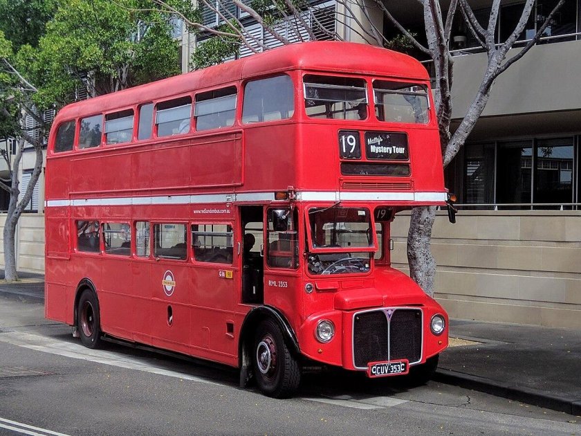 Дабл Деккер бас