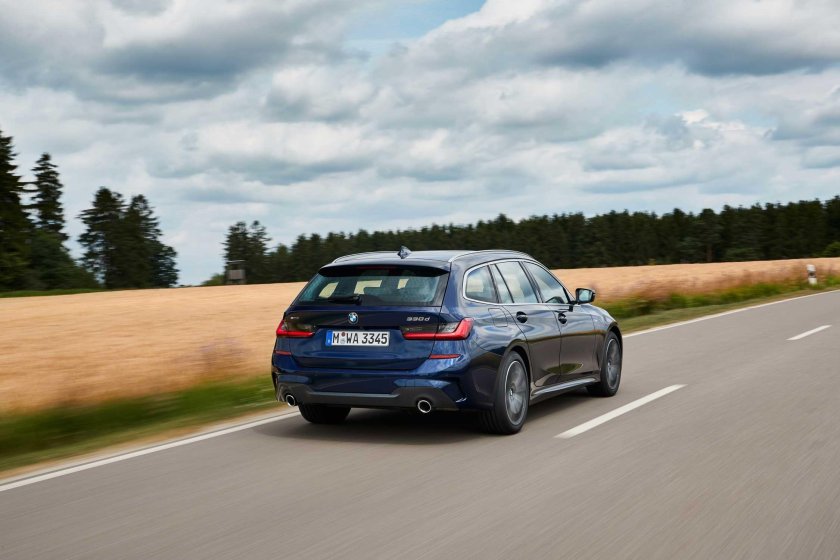 BMW 330d XDRIVE