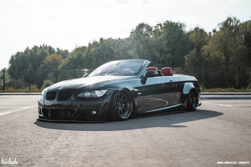 BMW e93 stance