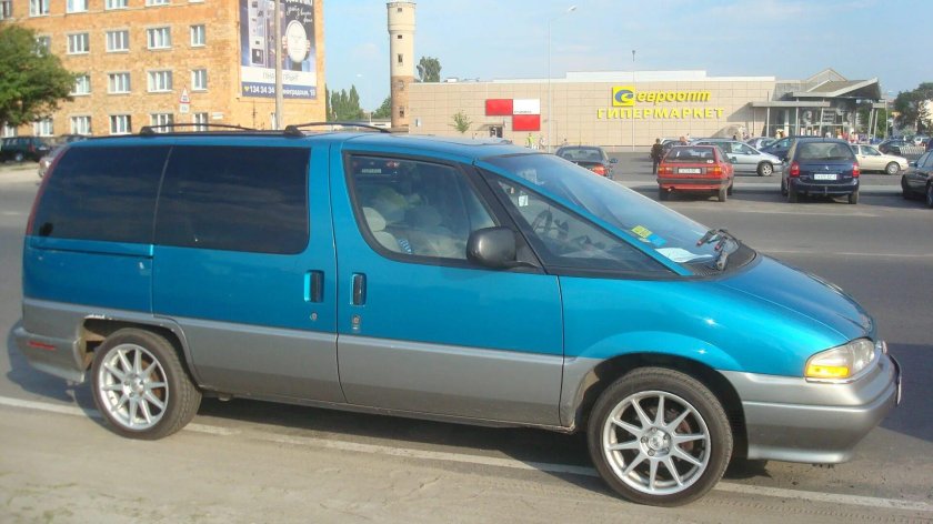 Шевроле Люмина зеленая