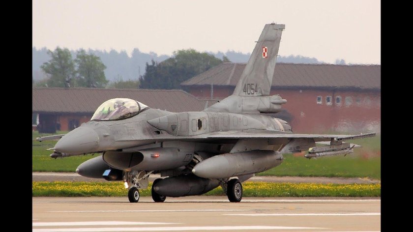 F16 ВВС Польши