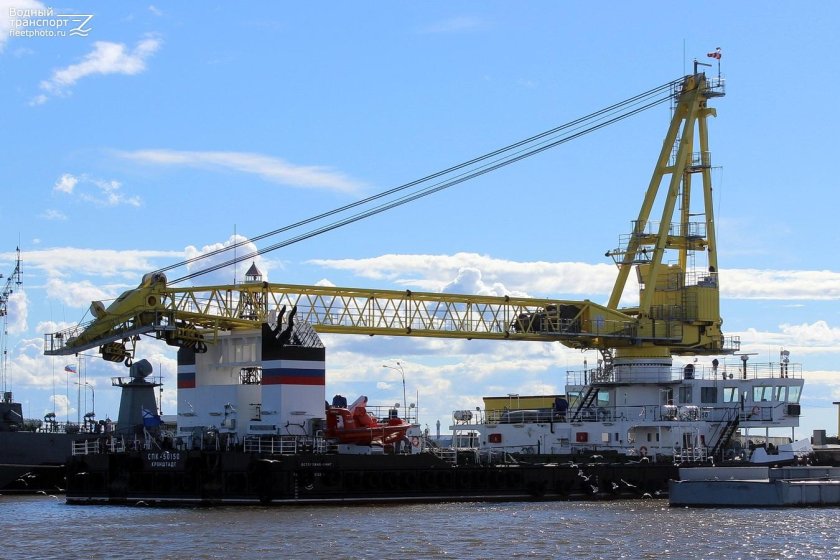 Самоходный плавучий кран "СПК-49150"