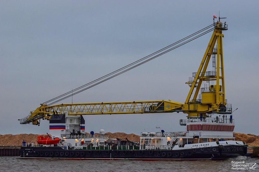 СПК 53150 плавучий кран