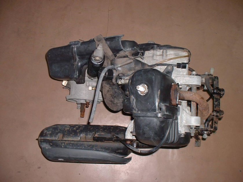 Yamaha Champ мотор