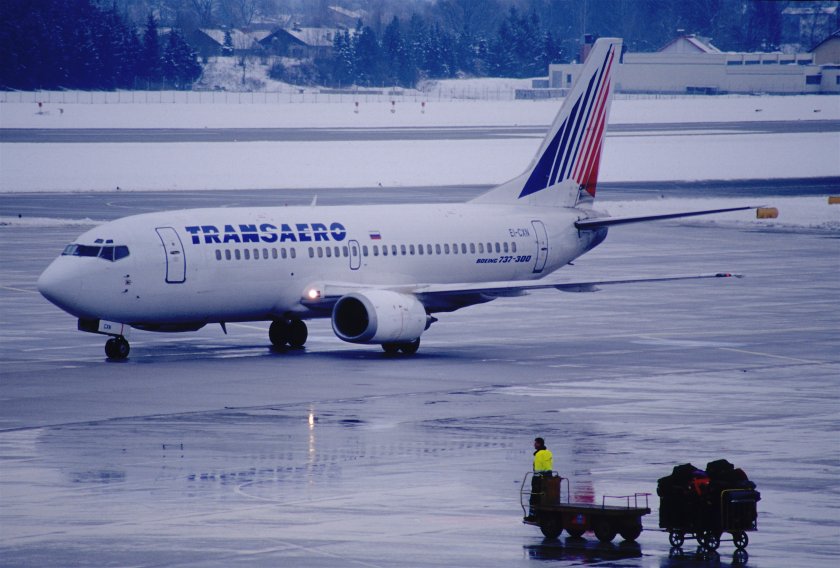 Боинг 737 300 Трансаэро
