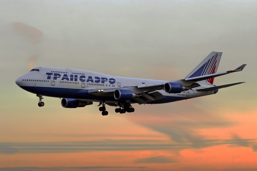 Боинг 747 Трансаэро