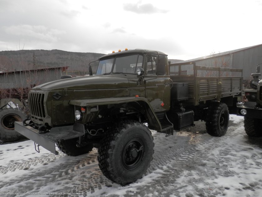 Урал 43206 бортовой с хранения